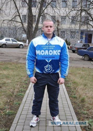 Памятник сгущёнке!