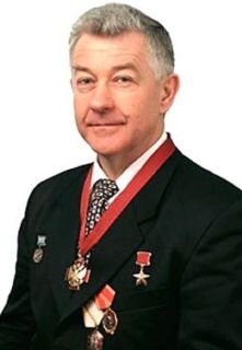 Люди которые вам нравятся.