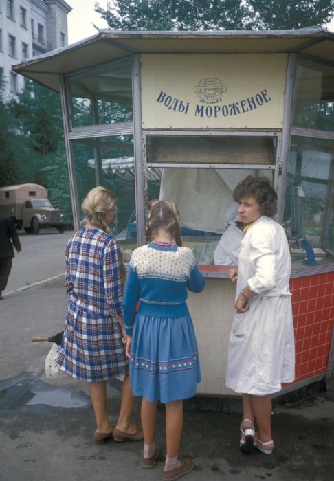 Уличная торговля в Москве 50-х