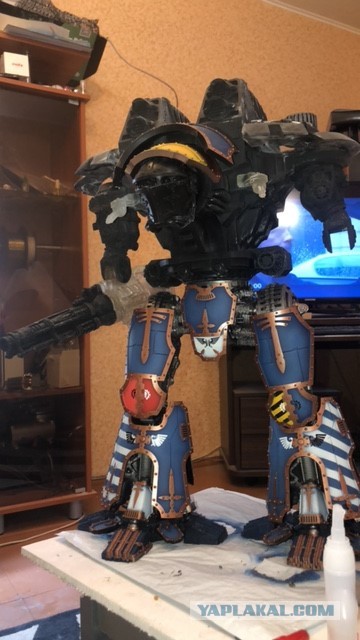 Warlord Titan. Сервиторим потихоньку