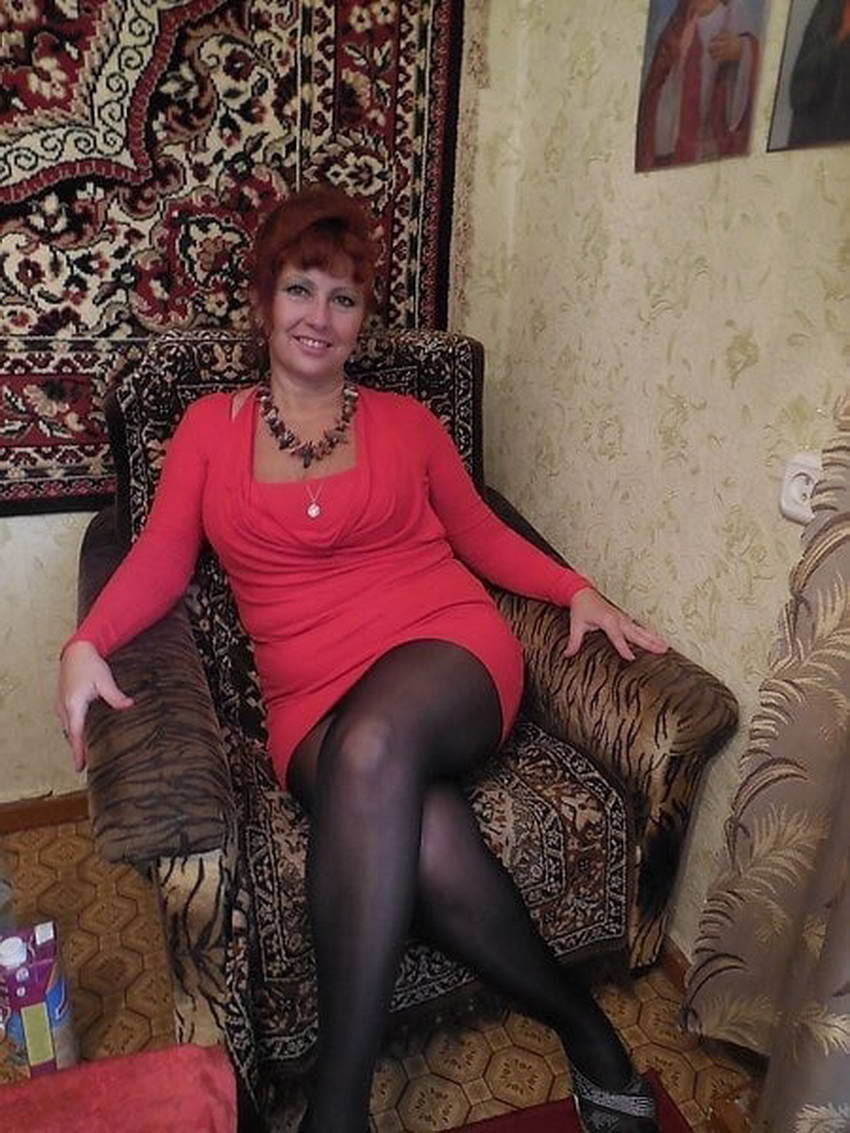 Взрослые женщины в домашнем видео. Русские женщины в возрасте. Взрослая женщина. Взрослая русская женщина.