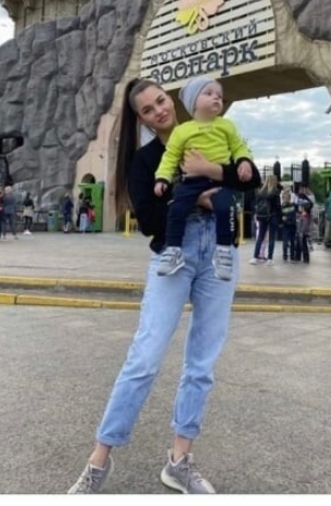 "Чтобы квартира в Москве и 300 тысяч в месяц"