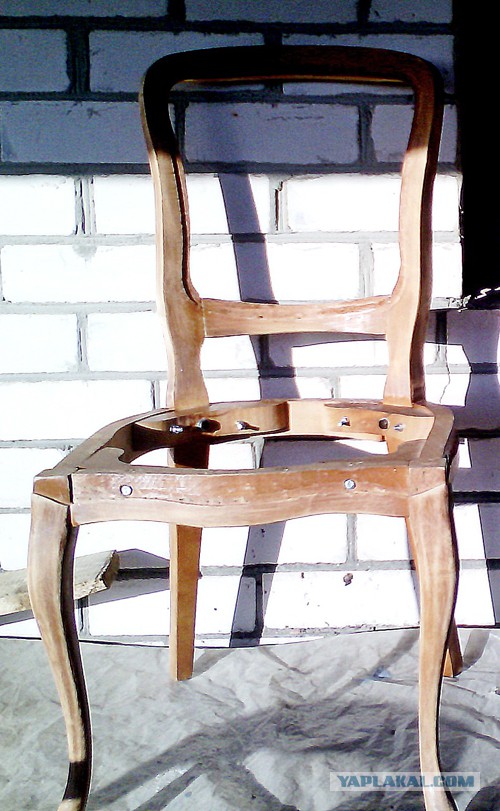 Доступные способы обновить старые стулья