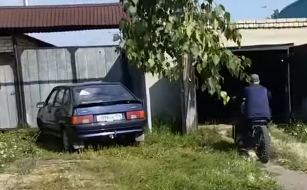 Мотоцикл с движком от ВАЗ