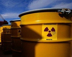 Украина пригрозила созданием ядерного оружия.