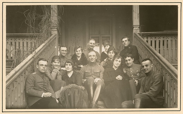 Украина - Беларусь. Две страны, два образа жизни