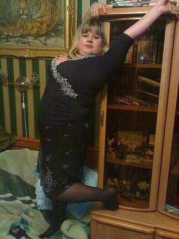 Давай я тебя ещё вот в этой позе сфоткаю