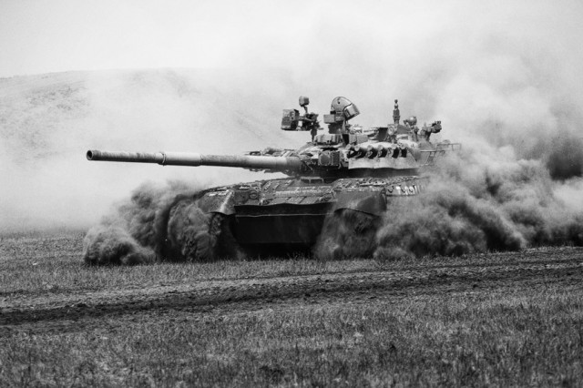 Ответ России на угрозу Японии сбивать российские военные самолеты, следующие на южные Курилы (это не Захарова)