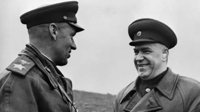 Путешественник во времени. Фото 1943 года!