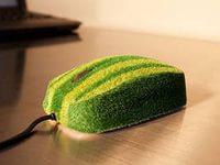 Добряки, плюсующие всех подряд