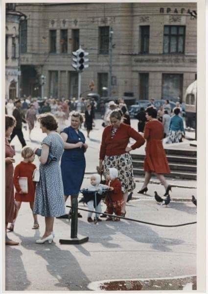 Фотографии из прошлого нашей страны в цвете -100