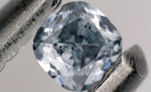 Удивительный находки внутри алмазов
