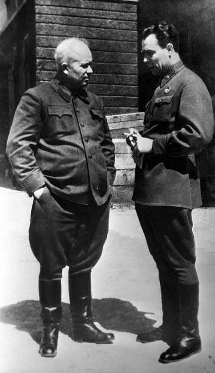 17 редких исторических фото и архивных снимков звёзд, напоминающих, что прошлое хранит в себе много тайн