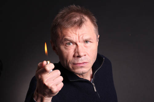 Фото актеров и музыкантов, из которых харизма плещет через край