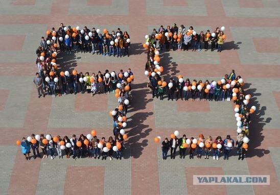 Флешмоб в честь Дня космонавтики в Пензе..