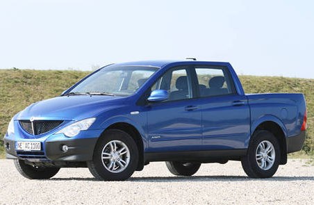 Гниющий UAZ Patriot и два отличных японца!