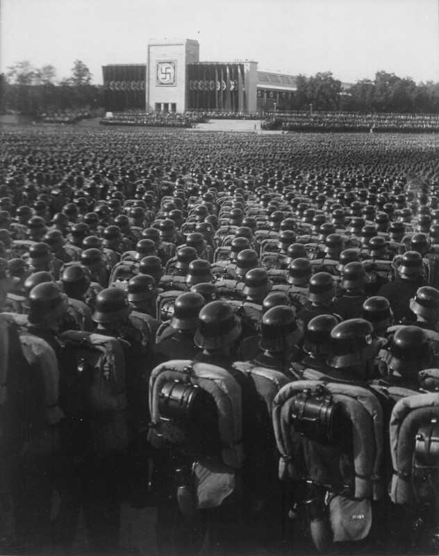История в фотографиях