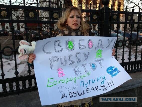 Вы поганая стручконосная мразь!». Реакция шеф-редактора RT на расследование «Паразиты»