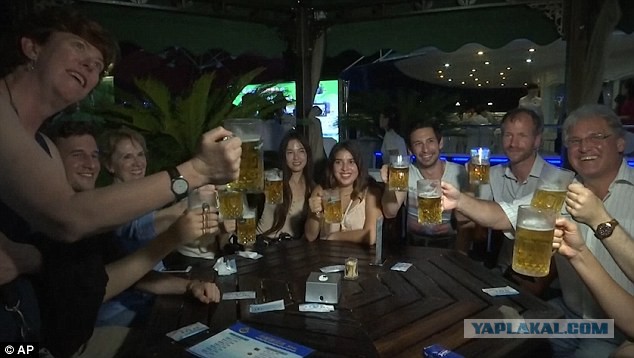 В Северной Корее прошел первый пивной фестиваль