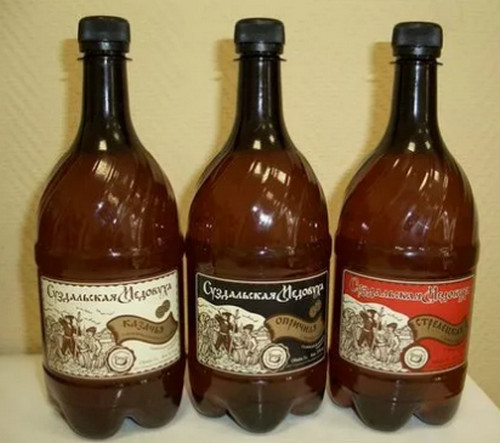 «Монастырская трапеза» и еще 7 алкогольных напитков не дороже 300 рублей, которыми можно "наслаждаться"