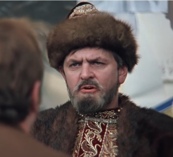 «Не стыдно? Напал на сенатора неприкосновенного, а дальше что?»