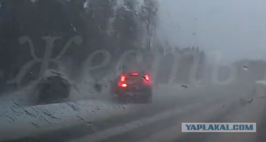 Убил свою семью....и травмировал другую.... Ведь знак запрещал обгон!