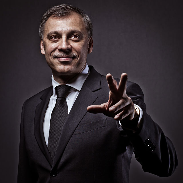 33 года назад в этот день в эфир MTV ворвались два отбитых на всю голову персонажа - Бивис и Баттхед