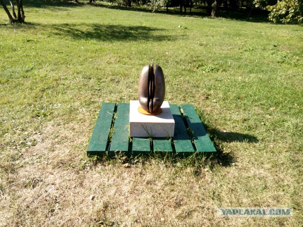 10 внушающих ужас статуй