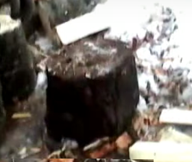 Быстрая колка дров с помощью покрышек