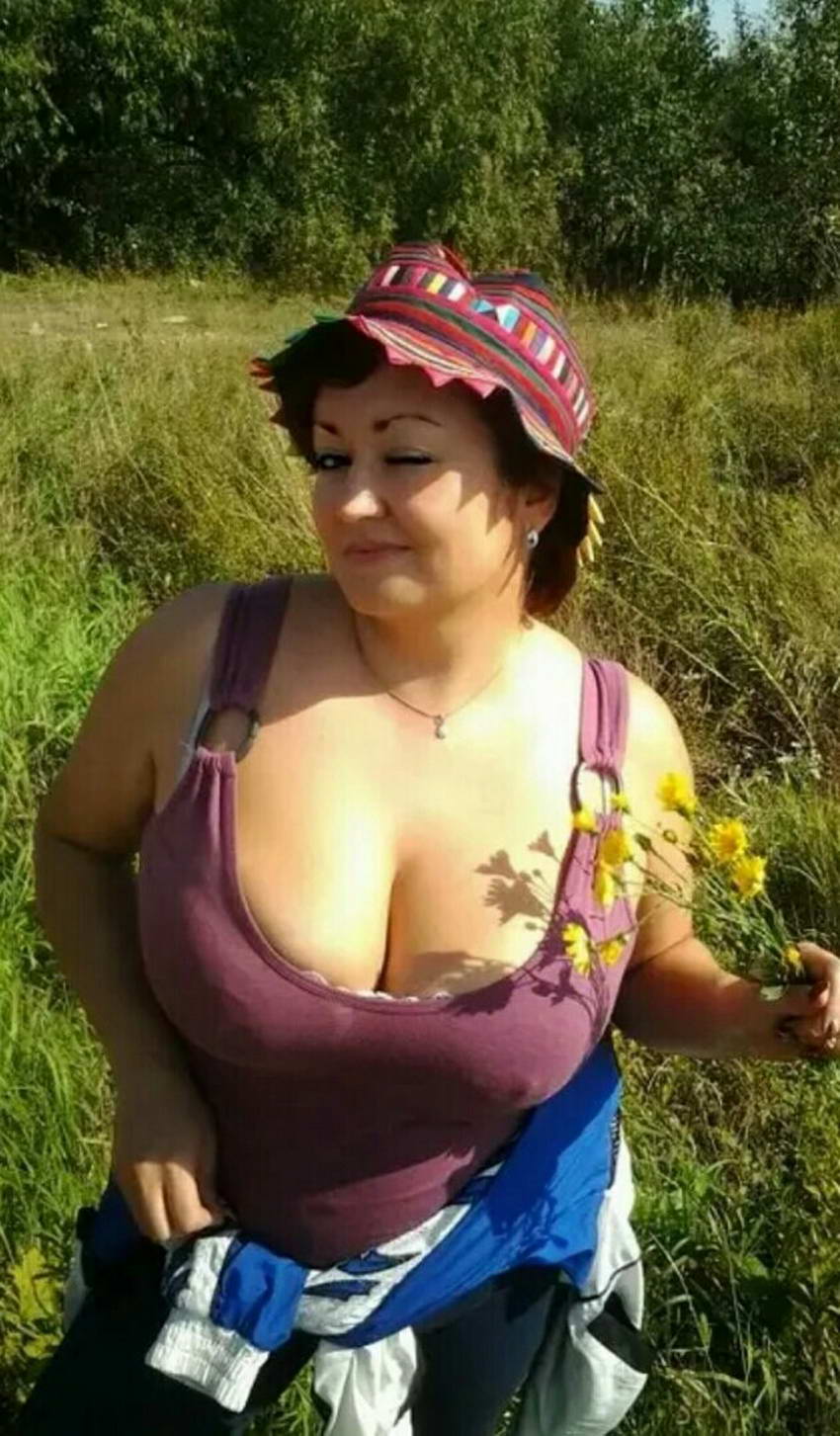 русская тетка с огромной грудью фото 111
