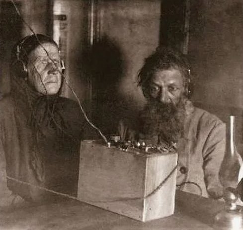 Перепись тех, с кого песок сыплется. А какой у вас был первый кассетный плеер?