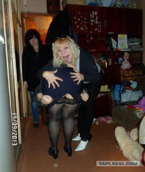 Привет из соцсетей 18+