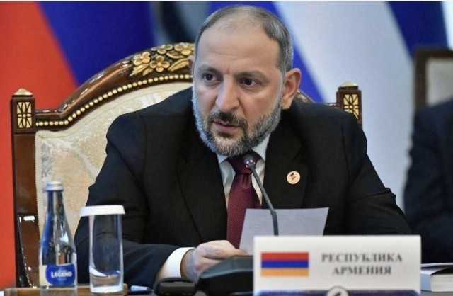 Пашинян заявил о выходе Армении из ОДКБ