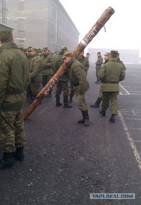 Торжественные похороны банок пива