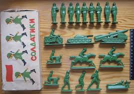Старые игрушки Made in DDR