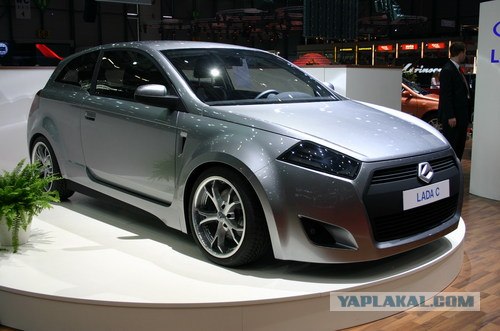 Lada XRay концепт в Москве