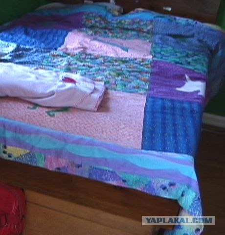 Только чистую постель застелил........