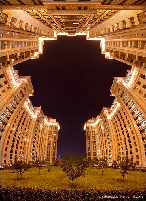 Ночная Москва