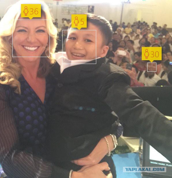 Британская баронесса подняла на руки 22-летнего вьетнамца, приняв его за маленького мальчика