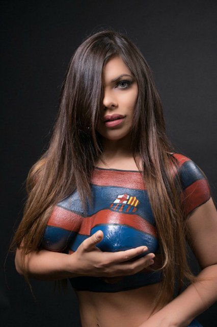 Лионель Месси заблокировал в Instagram Miss BumBum Сьюзи Кортес за эротический спам