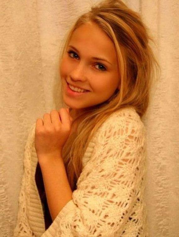 Девушки симпатичные