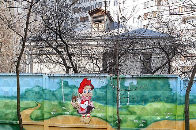 Работы уличных "жаберов"