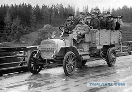 Исчезнувшие автомобильные бренды — чертова дюжина