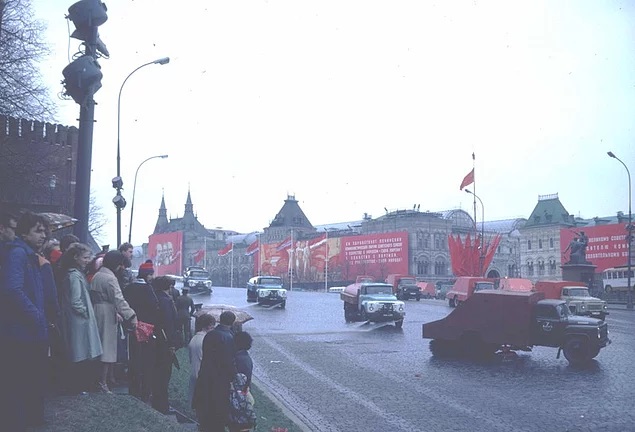 59 удивительных фото Москвы 1982 года