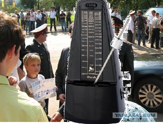 Фотожаба: Лужков и Мальчик