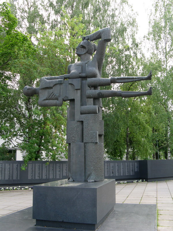 Необычные статуи мира