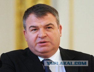 Бывшего министра обороны Китая Ли Шанфу приговорили к смертной казни за коррупцию