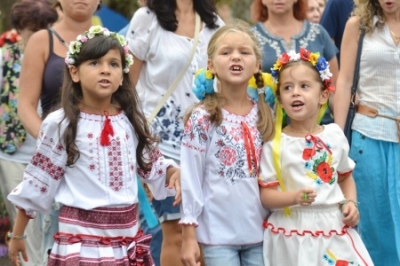 Украина: Кто лепит големов из наших детей?