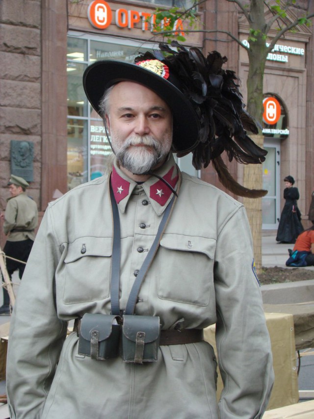 12 июня. Тверская. Картинки.