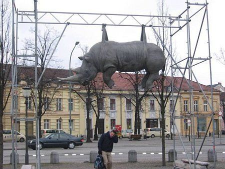 Самые странные памятники планеты